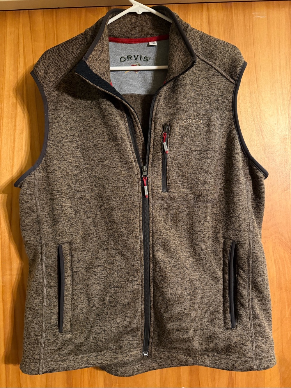 Orvis Men's Heathered Brown Fleece Vest with Red Trim Accents